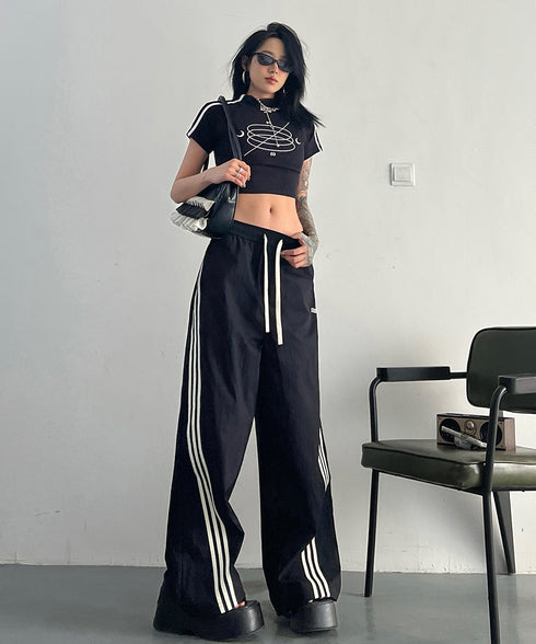 Sideline Cropped Top